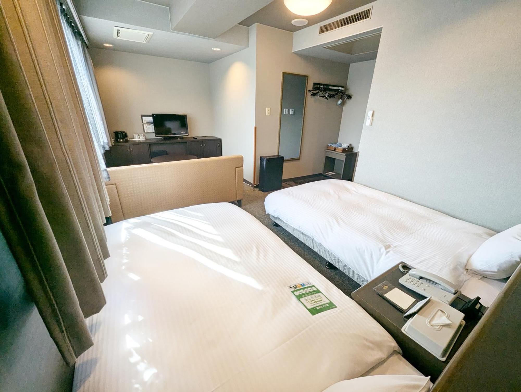 Hotel Route-Inn Court Chikuma-Koshoku Ngoại thất bức ảnh